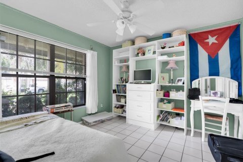 Casa en venta en Tampa, Florida, 3 dormitorios, 154.4 m2 № 1340952 - foto 22