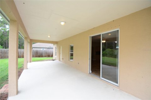 House in Palm Coast, Florida 3 bedrooms, 172.05 sq.m. № 1340999 - photo 17