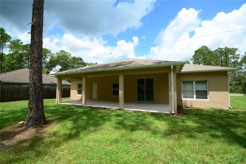 Villa ou maison à louer à Palm Coast, Floride: 3 chambres, 172.05 m2 № 1340999 - photo 2