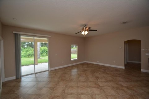 Villa ou maison à louer à Palm Coast, Floride: 3 chambres, 172.05 m2 № 1340999 - photo 11