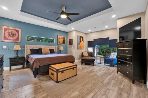 Купить виллу или дом в Саут-Майами, Флорида 4 спальни, 225.66м2, № 890042 - фото 13