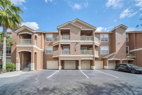 Copropriété à vendre à Orlando, Floride: 2 chambres, 99.96 m2 № 1283080 - photo 1