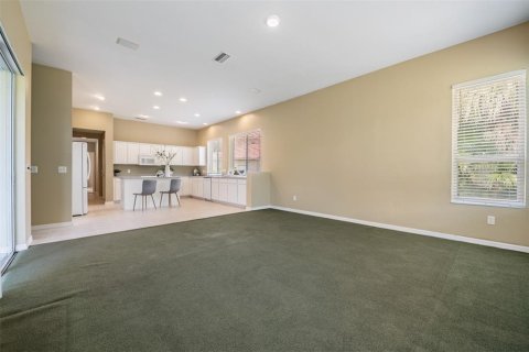 House in Tampa, Florida 4 bedrooms, 233.93 sq.m. № 1247171 - photo 13