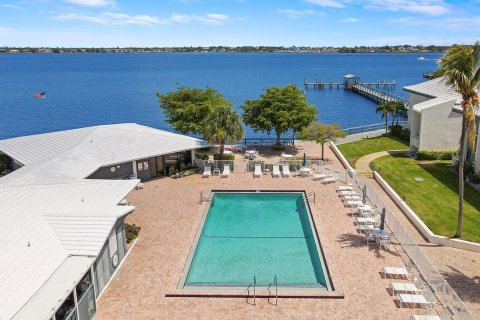 Copropriété à vendre à Stuart, Floride: 2 chambres, 120.77 m2 № 1188601 - photo 9