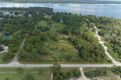 Terreno en venta en Haines City, Florida № 1402307 - foto 1