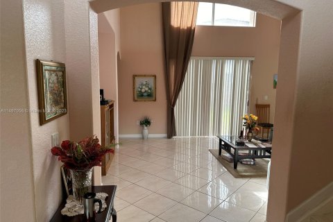 Villa ou maison à vendre à Homestead, Floride: 4 chambres, 258.55 m2 № 876207 - photo 4