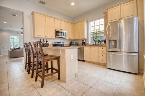 Adosado en venta en Pembroke Pines, Florida, 3 dormitorios, 154.22 m2 № 1330313 - foto 8