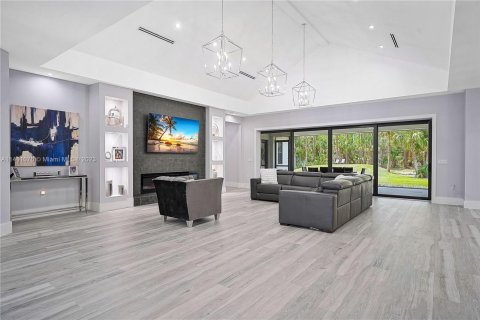 Villa ou maison à vendre à Naples, Floride: 5 chambres № 574537 - photo 10