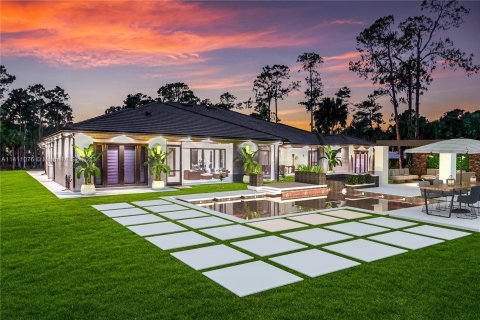 Villa ou maison à vendre à Naples, Floride: 5 chambres № 574537 - photo 4