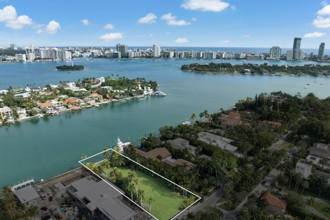 Купить земельный участок в Майами-Бич, Флорида № 969904 - фото 4