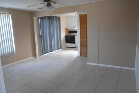 Immobilier commercial à vendre à Saint Augustine, Floride: 4 chambres, 111.48 m2 № 766264 - photo 4