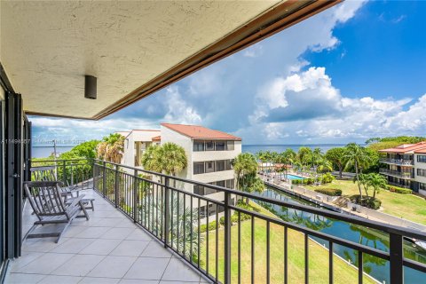 Condominio en venta en Key Largo, Florida, 3 dormitorios, 146.51 m2 № 866557 - foto 1