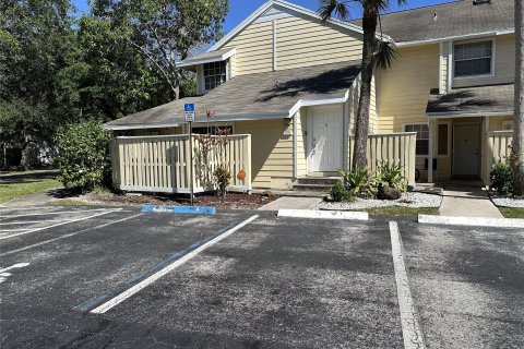 Touwnhouse à vendre à North Lauderdale, Floride: 2 chambres, 110.18 m2 № 1099970 - photo 2
