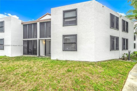 Copropriété à vendre à Oakland Park, Floride: 2 chambres, 82.68 m2 № 1230061 - photo 26