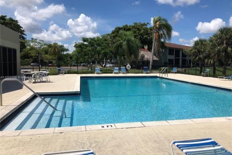 Condominio en venta en Oakland Park, Florida, 2 dormitorios, 82.68 m2 № 1230061 - foto 23