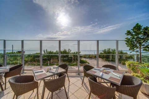 Copropriété à vendre à Miami Beach, Floride: 2 chambres, 118.91 m2 № 1281248 - photo 30