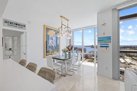 Copropriété à vendre à Miami Beach, Floride: 2 chambres, 118.91 m2 № 1281248 - photo 12