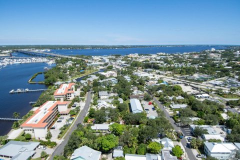 Villa ou maison à vendre à Stuart, Floride: 3 chambres, 86.21 m2 № 981738 - photo 5