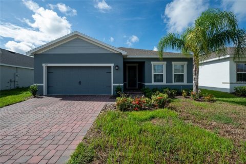 Casa en venta en Saint Cloud, Florida, 4 dormitorios, 167.41 m2 № 1378093 - foto 1