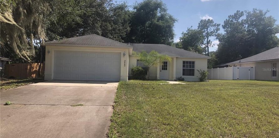 House in Deltona, Florida 3 bedrooms, 111.11 sq.m. № 1378161