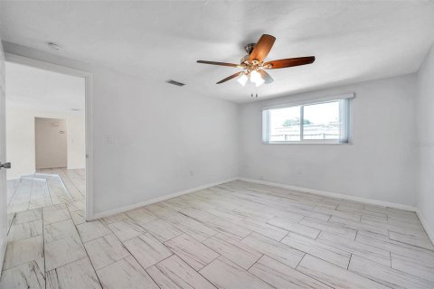 Casa en venta en New Port Richey, Florida, 3 dormitorios, 117.15 m2 № 1378123 - foto 20