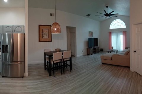 Casa en alquiler en Davenport, Florida, 3 dormitorios, 122.35 m2 № 1378159 - foto 4