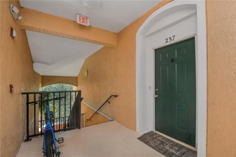 Copropriété à vendre à Orlando, Floride: 3 chambres, 118.54 m2 № 1393397 - photo 2