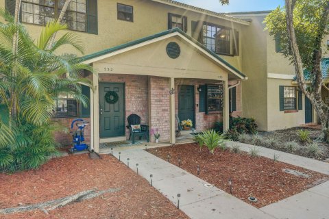 Townhouse in Plantation, Florida 2 bedrooms, 113.71 sq.m. № 984163 - photo 8