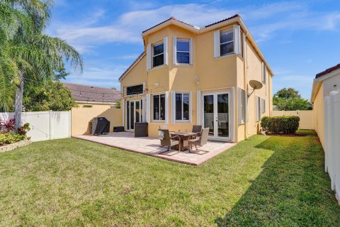 Villa ou maison à vendre à Pembroke Pines, Floride: 3 chambres, 204.76 m2 № 1147067 - photo 7