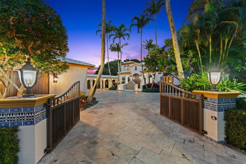 Casa en venta en Palm Beach Gardens, Florida, 5 dormitorios, 666.57 m2 № 963939 - foto 1