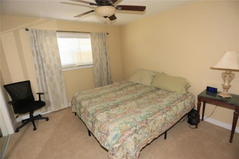 House in Lauderhill, Florida 4 bedrooms, 218.69 sq.m. № 963978 - photo 25