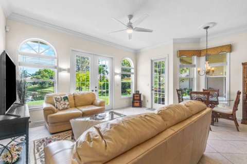 Villa ou maison à vendre à Royal Palm Beach, Floride: 3 chambres, 187.2 m2 № 914444 - photo 23