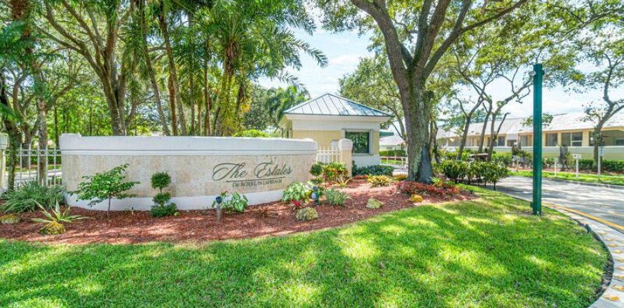 Villa ou maison à Royal Palm Beach, Floride 3 chambres, 187.2 m2 № 914444