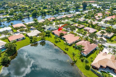 Villa ou maison à vendre à Royal Palm Beach, Floride: 3 chambres, 187.2 m2 № 914444 - photo 6