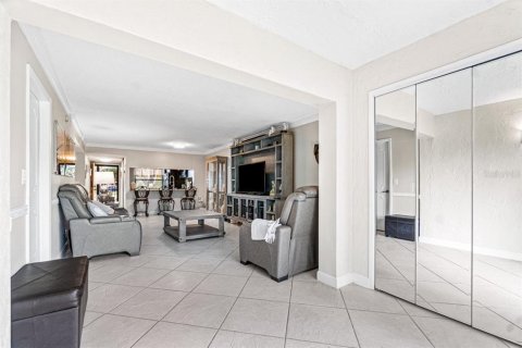 Copropriété à vendre à Lake Worth, Floride: 2 chambres, 113.34 m2 № 1255015 - photo 12