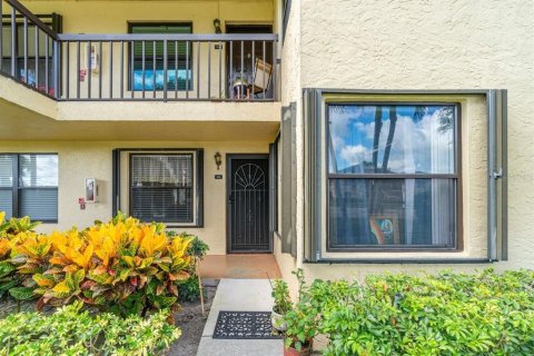 Condo in Lake Worth, Florida, 2 bedrooms  № 1255015 - photo 2