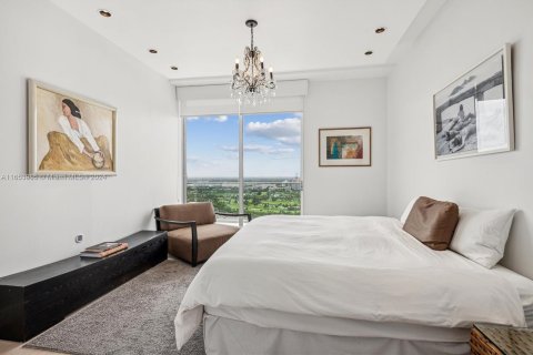 Condo in Aventura, Florida, 1 bedroom  № 1372754 - photo 13