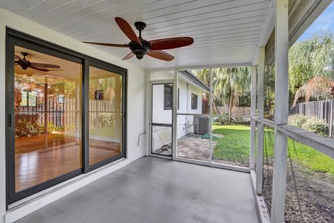 Casa en venta en Wilton Manors, Florida, 3 dormitorios, 121.24 m2 № 1104729 - foto 12