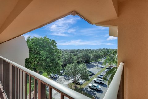 Condominio en venta en Lake Worth, Florida, 3 dormitorios, 119.66 m2 № 956919 - foto 2