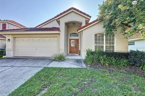 House in Davenport, Florida 5 bedrooms, 242.29 sq.m. № 1320172 - photo 1