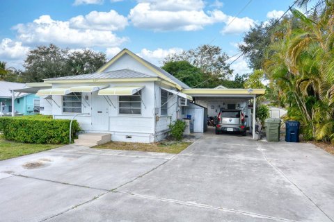 Immobilier commercial à vendre à Stuart, Floride: 238.76 m2 № 1103173 - photo 13
