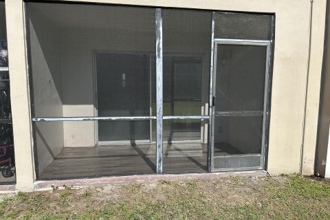 Condominio en venta en Tamarac, Florida, 2 dormitorios, 88.16 m2 № 1103171 - foto 2