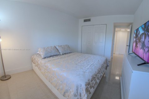 Copropriété à vendre à Aventura, Floride: 2 chambres, 101.82 m2 № 1292422 - photo 12