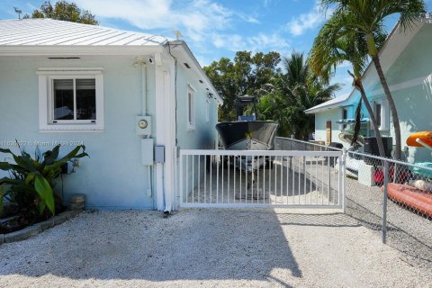 House in Key Largo, Florida 3 bedrooms, 165.83 sq.m. № 1292420 - photo 11