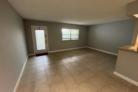 Condo in Delray Beach, Florida, 1 bedroom  № 1180594 - photo 18