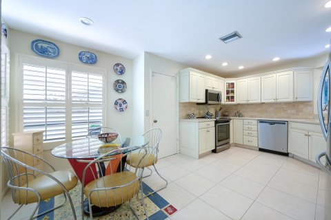 Casa en venta en Palm Beach Gardens, Florida, 2 dormitorios, 175.31 m2 № 1007315 - foto 14