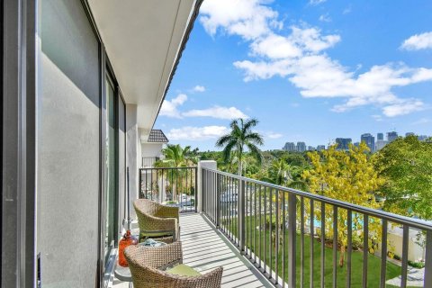 Copropriété à vendre à Fort Lauderdale, Floride: 2 chambres, 116.13 m2 № 1228505 - photo 13