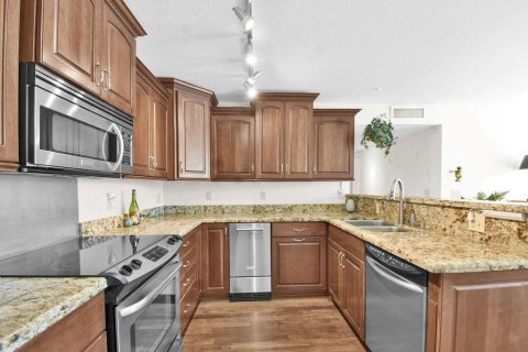 Copropriété à vendre à Fort Lauderdale, Floride: 2 chambres, 116.13 m2 № 1228505 - photo 30