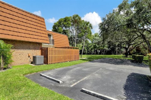 Touwnhouse à vendre à Davie, Floride: 3 chambres, 153.66 m2 № 1380404 - photo 3