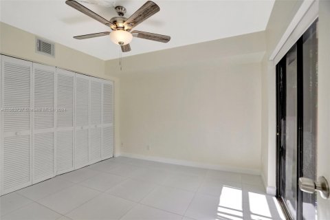 Townhouse in Davie, Florida 3 bedrooms, 153.66 sq.m. № 1380404 - photo 19